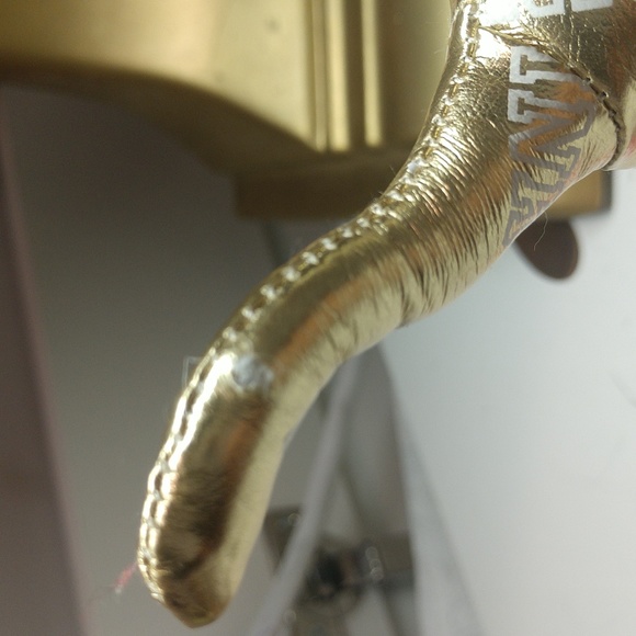 PINK Dog gold with white logos - Picture 3 of 4